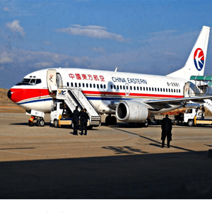 扬州泰州航空快运业稳步发展的原因是什么？